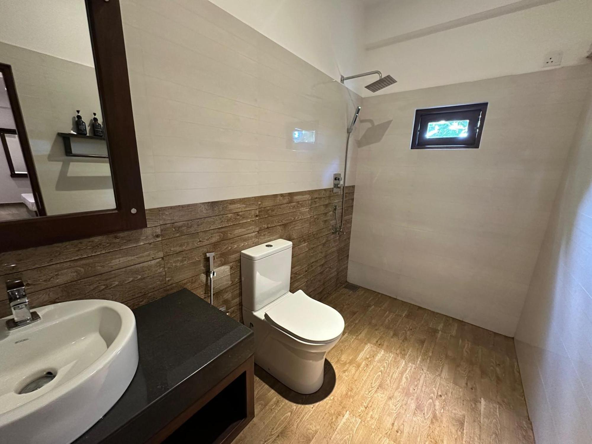 Cocos Polhena Hotel Матара Екстериор снимка